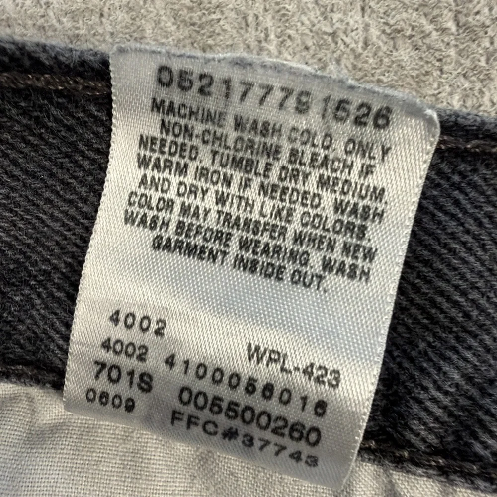 Levis 550 Jeans Mens‎ 38x30 Black Relaxed Fit Denim Distressed Modern Black wing